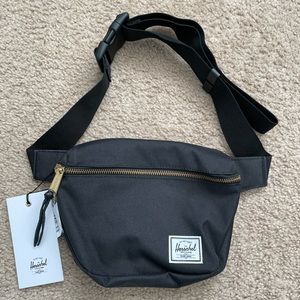 NWT Herschel Supply Co. “Fifteen” waist pack/bag